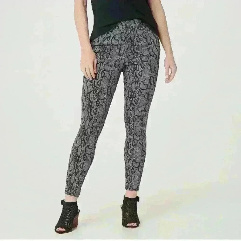 Lisa Rinna Collection Women's Size 12 Ankle Jeans Gray Python Animal Pri…